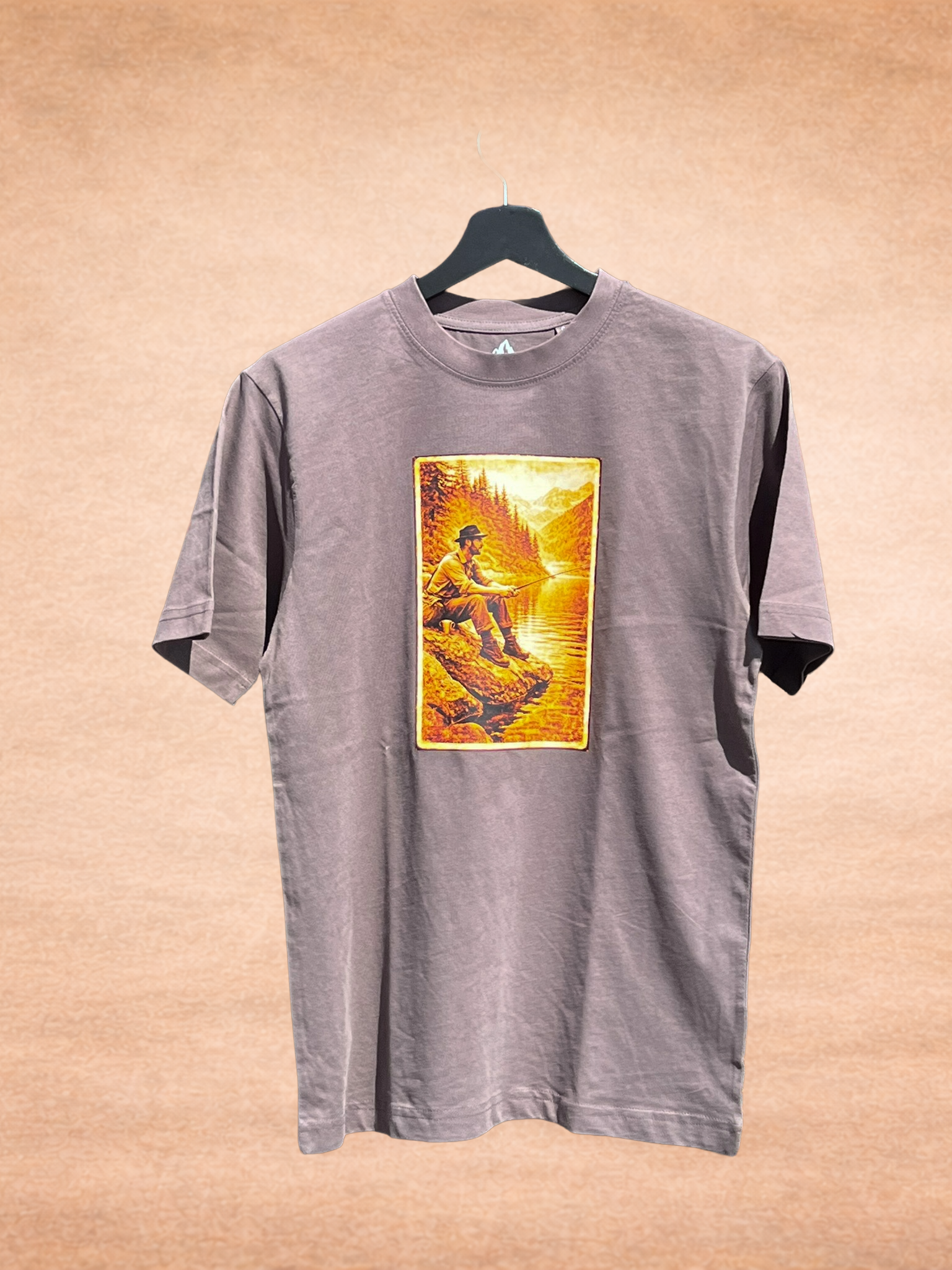 T-Shirt Jeger&Fischer - Fischer sitzend